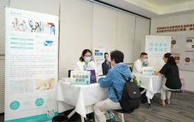 社区里的温暖重阳 克丽缇娜集团把专业健康服务送到长者“家门口”