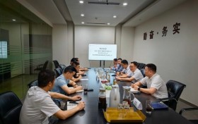 中国人寿财险武汉市中心支公司与建银集团开展座谈交流