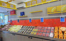 自己开水果店和加盟哪个风险更低？新手选品牌重点看这几点